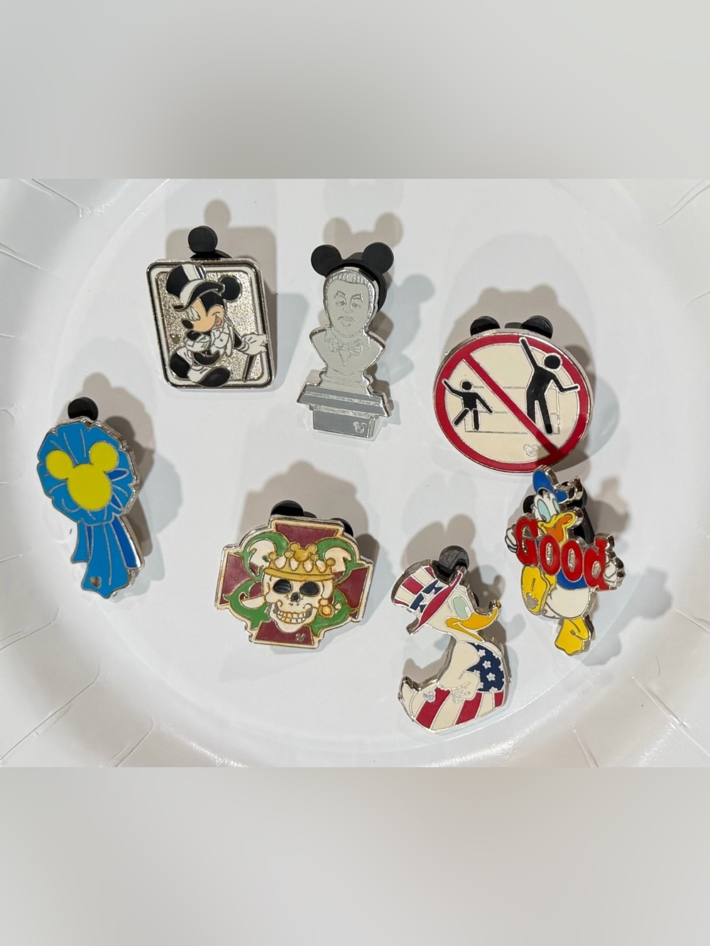 Lot of Hidden Mickey Pins 7 Total